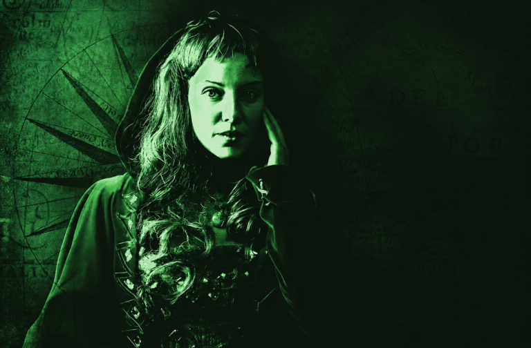 Green duotone lady